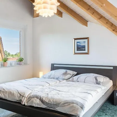 Apartment Ferienwohnung Leana